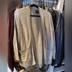 Abercrombie gray cardigan